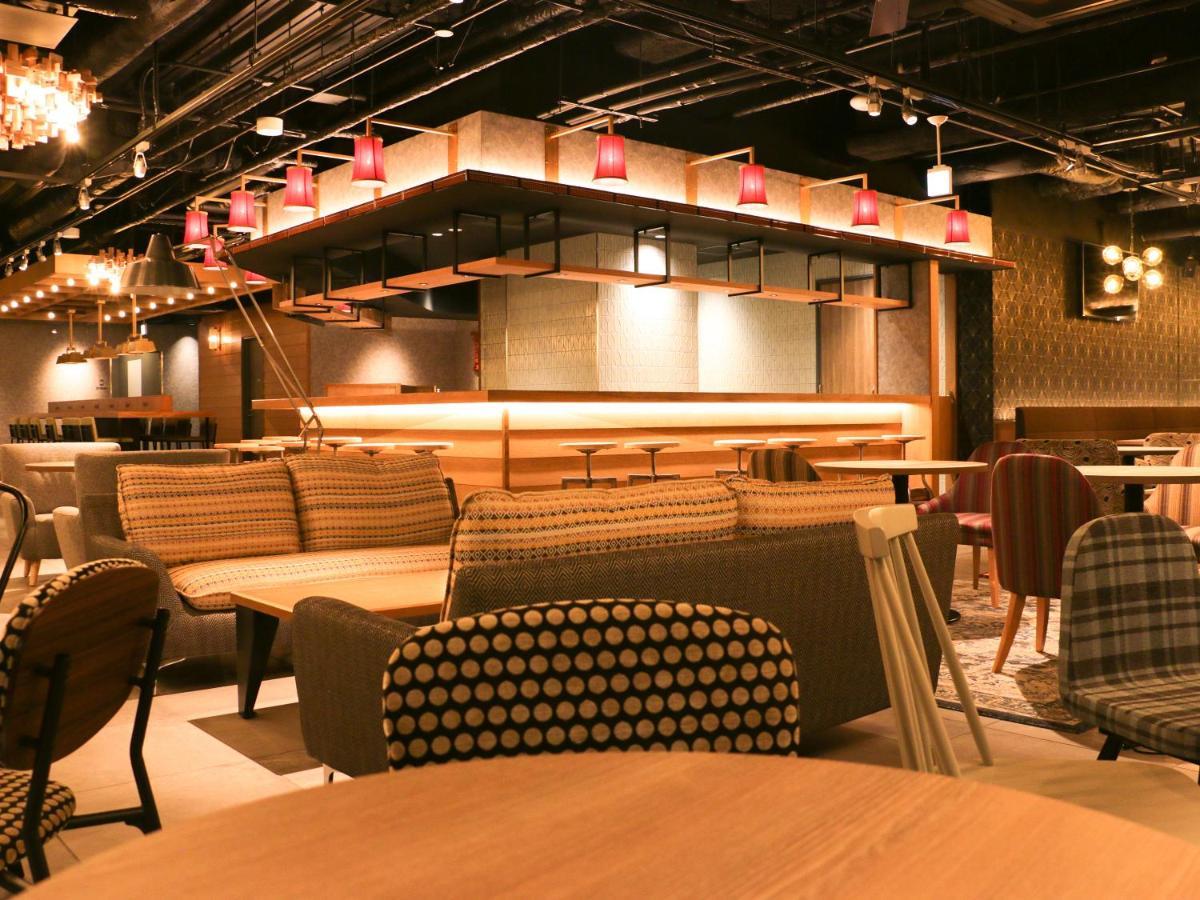 Umedaholic Hotel Osaka Buitenkant foto